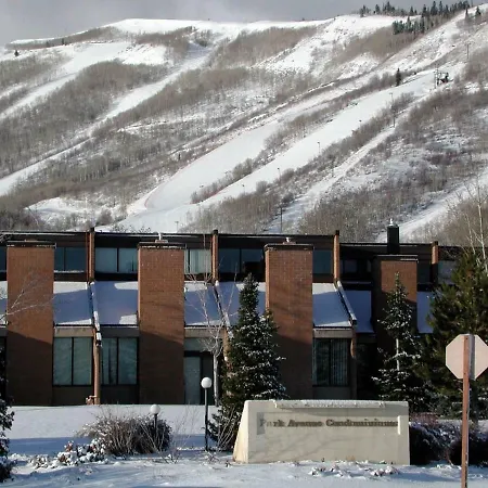 Park Avenue Townhomes By Identity Properties